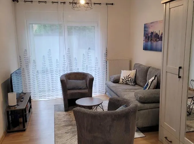 In Oberhausen: Zentral & Ruhig, Eigener Eingang Apartamento Oberhausen (North Rhine-Westphalia)