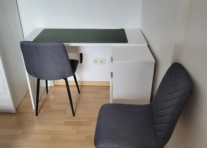 Apartmán In Oberhausen: Zentral & Ruhig, Eigener Eingang