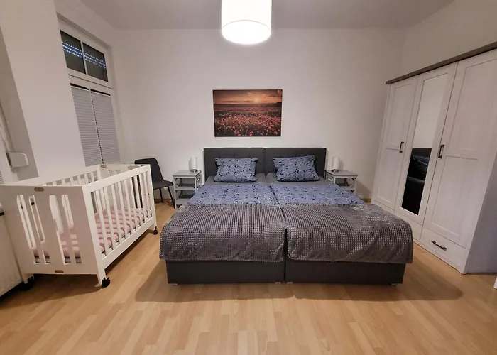 In Oberhausen: Zentral & Ruhig, Eigener Eingang * Oberhausen (North Rhine-Westphalia)