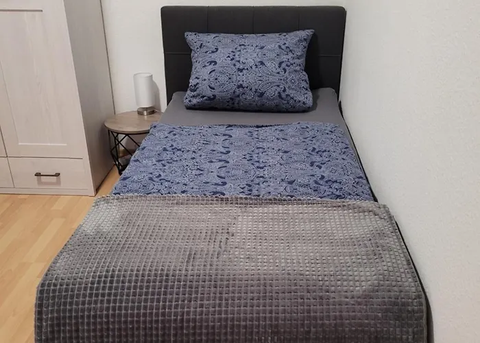 In Oberhausen: Zentral & Ruhig, Eigener Eingang Apartamento